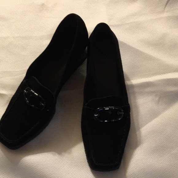 Stuart Weitzman shoes - Picture 2 of 6